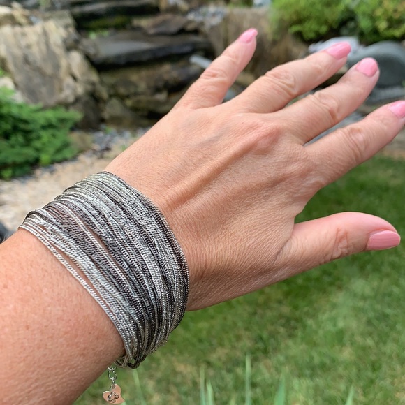 New NWOT mesh two tone bracelet with 1” extender - Picture 1 of 8